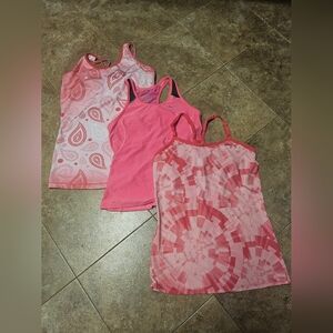 3 ATHLETIC TOPS GUC NIKE UNDER ARMOUR MEDIUM